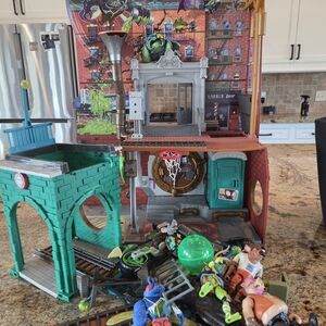 Ninja Turtles Lair + Other Sets